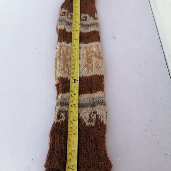 Set of Leg Warmers and Gloves Knitted in Alpaca Wool. - Picture 7 of 7
